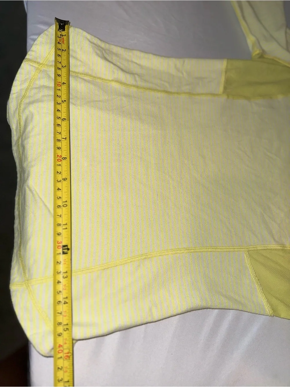 Lululemon Yellow Long Sleeve Quilted Shoulders and elbow Athletic Top Size 6